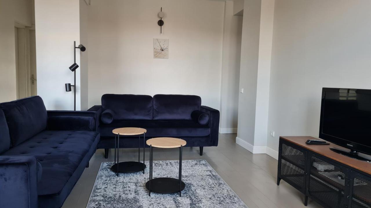 Leilighet Rehouse Vokieciu Str.9, 2 Bedroom VNO